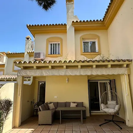 Adosado En Novo Sancti Petri