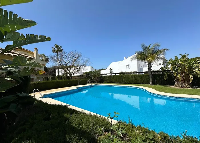 Holiday home Adosado En Novo Sancti Petri *