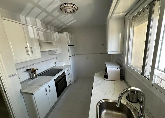 Adosado En Novo Sancti Petri Ferienhaus *